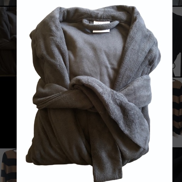 Joe Boxer Men’s Micro fleece Robe, Black - Picture 8 of 8